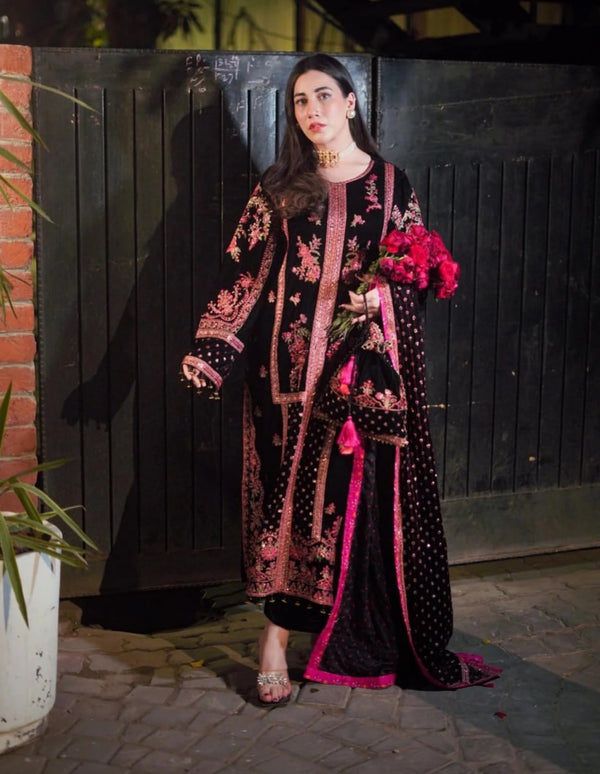 ANEELAS VELVET BLACK